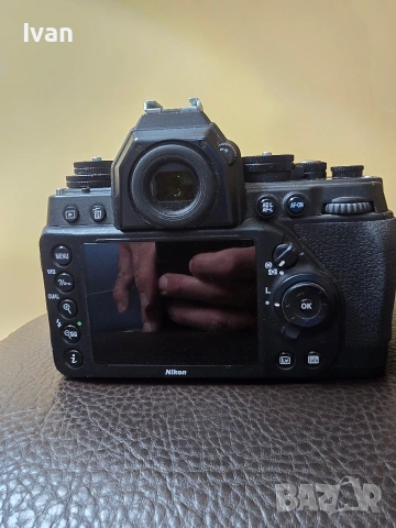 Фотоапарат Nikon с обектив, снимка 5 - Фотоапарати - 53726774