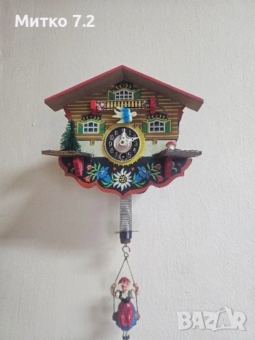 Стенен часовник тиролка, снимка 6 - Антикварни и старинни предмети - 53200199