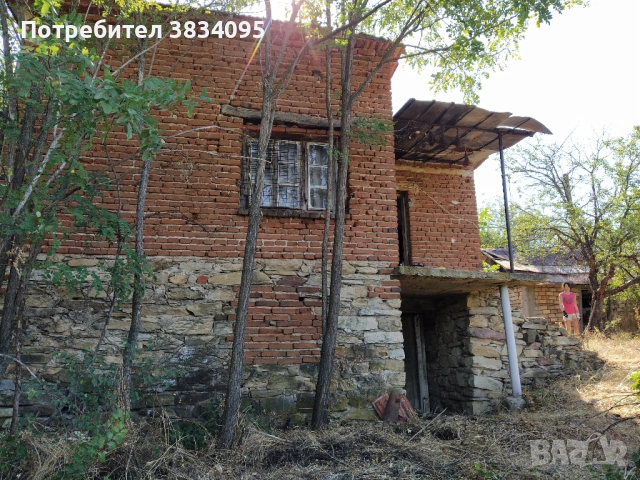 🏡 Продава се селски имот с панорамна гледка в с. Сладък кладенец, снимка 2 - Къщи - 53525631