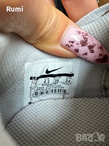 Оригинални кожени маратонки Nike W Air Max Jewell! 38 н, снимка 8 - Маратонки - 52306381