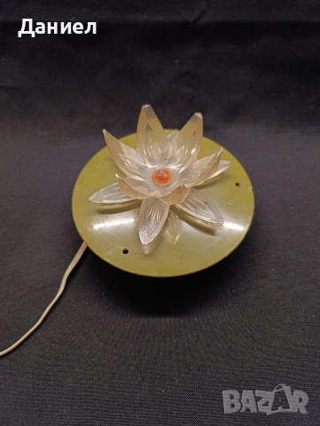 Съветска лампа цвете