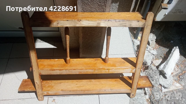 Автентична дървена полица за стена, снимка 2 - Антикварни и старинни предмети - 51191593