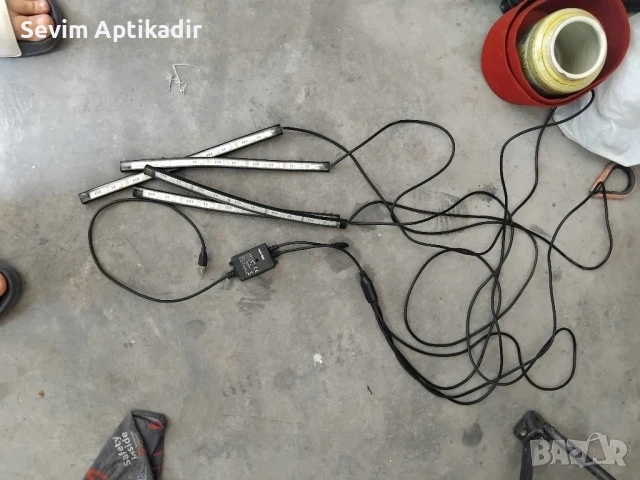 светещи лампи за кола 