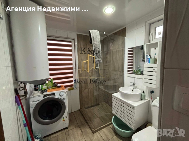 Триетажна масивна къща в кв " Оборище " , снимка 5 - Къщи - 53618338