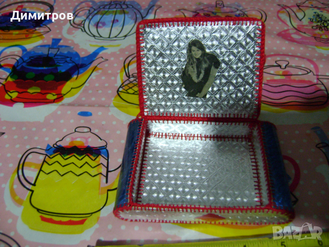 Ретро кутиика, снимка 2 - Антикварни и старинни предмети - 44616045