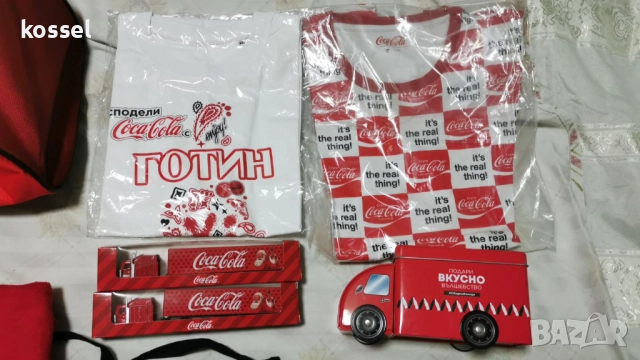 Кока-кола тениски, кърпа,термус и други за колекционери, снимка 16 - Колекции - 44768690