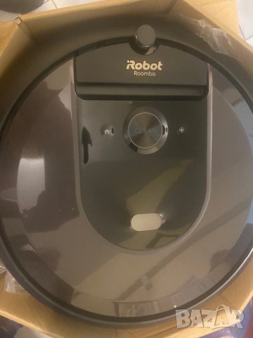 Нов робот irobot roomba i7, снимка 1 - Прахосмукачки - 42534427