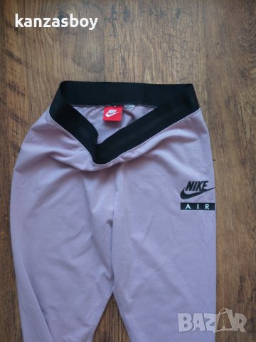 Nike - страхотен дамски клин 