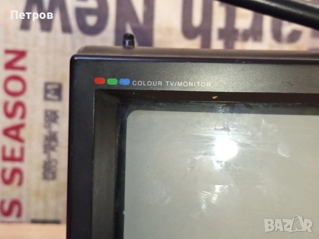 Мини Телевизорче "Roadstar" CTV-510.6", снимка 3 - Антикварни и старинни предмети - 53419246