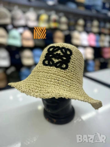 каперси/ шапки celine loewe , снимка 10 - Шапки - 50984570