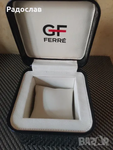 кутия за часовници GF Ferre, снимка 3 - Други - 56238287
