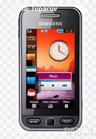 Работещ телефон Samsung S5230 има черти на дисплея но не пречи с нищо на работата му