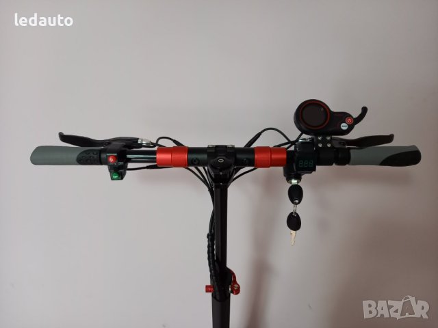 Електрически скутер/тротинетка със седалка KuKirin M4 PRO 500W 18AH, снимка 8 - Други спортове - 33405130