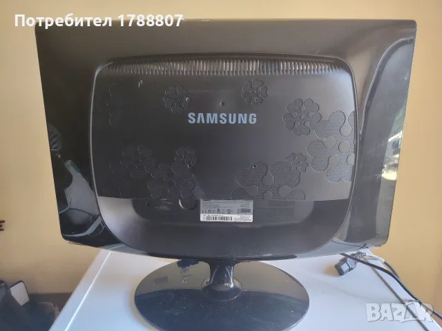 Монитор Samsung, снимка 3 - Монитори - 55950508