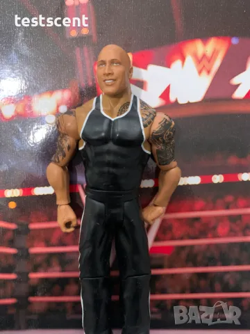 Екшън фигура WWE The Rock Скалата The Final Boss Basic mattel People's Champ figure играчка, снимка 2 - Други - 48829930