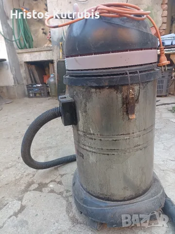Професионална прахосмукачка Viper LSU135-EU 35L - мокро и сухо 1000W - работеща, снимка 5 - Други стоки за дома - 55729978
