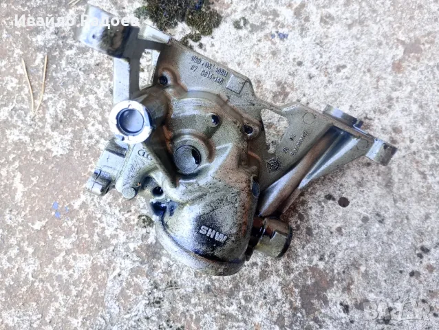 Маслена помпа Audi A4 B6 2.5 TDI, снимка 4 - Части - 47655182