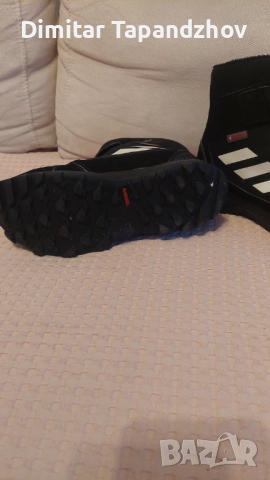 Боти адидас, снимка 4 - Детски боти и ботуши - 52570031