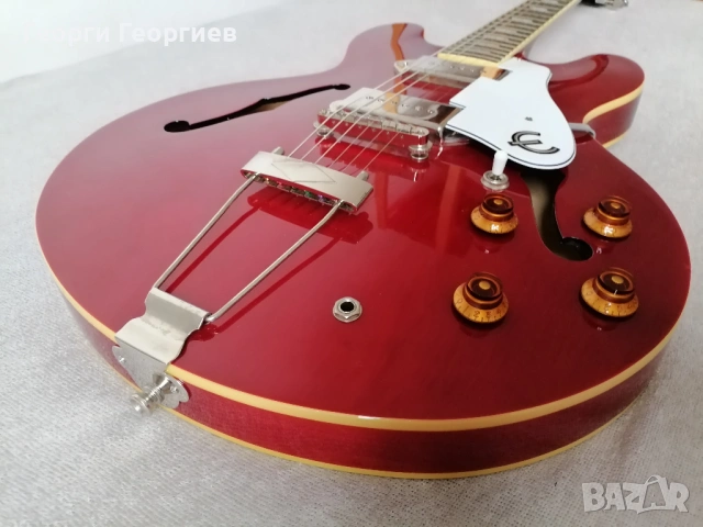 Китара Epiphone Casino