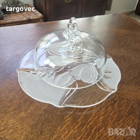 комплект за сервиране на сладкиш или торта