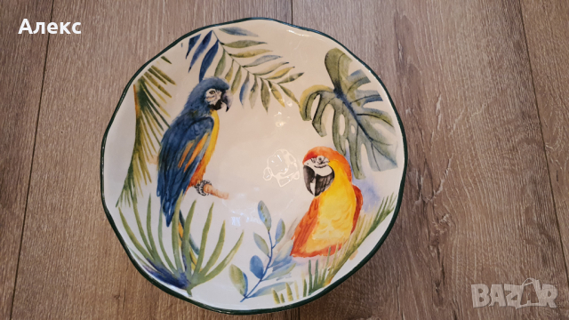  Royal Family–Авторска Италианска Керамика, Нова в кутия!