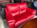 Червен кожен диван , снимка 1