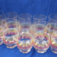 Ретро стъклени чаши за безалкохолно, цветни кантове – 10 бр, снимка 3 - Чаши - 44530284