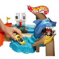 Страхотен коледен подарък Комплект за игра Hot Wheels - Писта акула и количка с промяна на цвета, снимка 2 - Коли, камиони, мотори, писти - 41059610