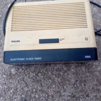 Старо радио филипс, снимка 2 - Антикварни и старинни предмети - 39742549