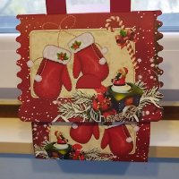 Луксозни подаръчни коледни кутии с чорапи дамски детски мъжки кутия подарък коледа елха памук , снимка 15 - Коледни подаръци - 38276866