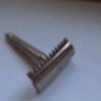 метална самобръсначка - като нова, снимка 3 - Други ценни предмети - 40661528
