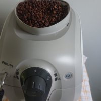Кафеавтомат Philips HD8651/19, 15 bar, 1400 W, Керамична мелачка, снимка 1 - Кафемашини - 41713070