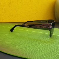 Слънчеви очила Moschino , снимка 1 - Слънчеви и диоптрични очила - 41592575