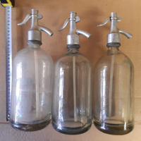Стар стъклен сифон за газирана вода - Русе . Сифони - 3 броя, снимка 2 - Антикварни и старинни предмети - 36364137