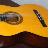 Класическа китара, снимка 1 - Китари - 36228565