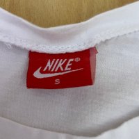 Бяла тениска Nike , снимка 3 - Тениски - 41592141
