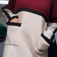 Дамски блузон, снимка 1 - Блузи с дълъг ръкав и пуловери - 44824916