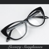 Очила котешки, снимка 2 - Слънчеви и диоптрични очила - 35833203