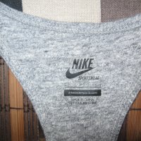 Къси панталони NIKE  дамски,С-М, снимка 1 - Спортни екипи - 41717143
