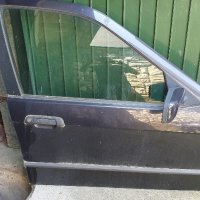 Предна дясна врата за бмв е36 седан комби огледало брава дръжка стъклоповдигач ел стъкло , снимка 1 - Части - 41267603