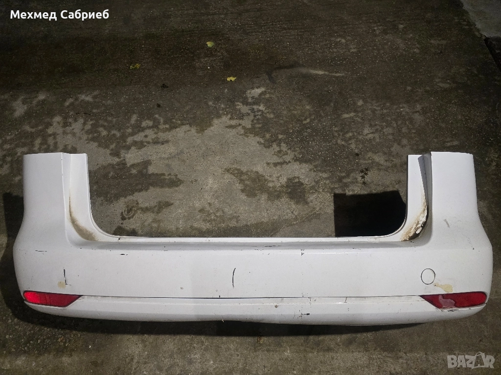 задна броня за тоуран над 2011, снимка 1