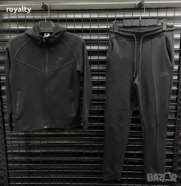 дамски екипи NIKE, снимка 1