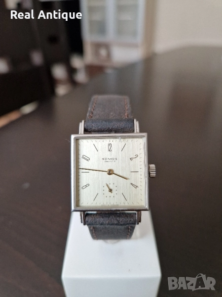 Рядък антикварен колекционерски немски ръчен часовник Nomos- Glashutte , снимка 1
