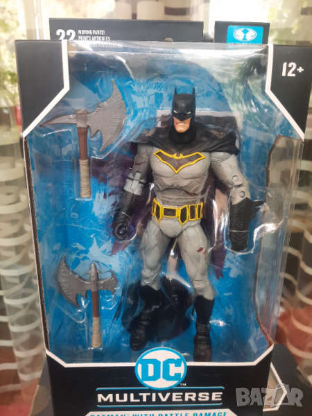 DC MULTIVERSE ACTION FIGURE BATMAN WITH BATTLE DAMAGE (DARK NIGHTS: METAL) 18 CM, снимка 1