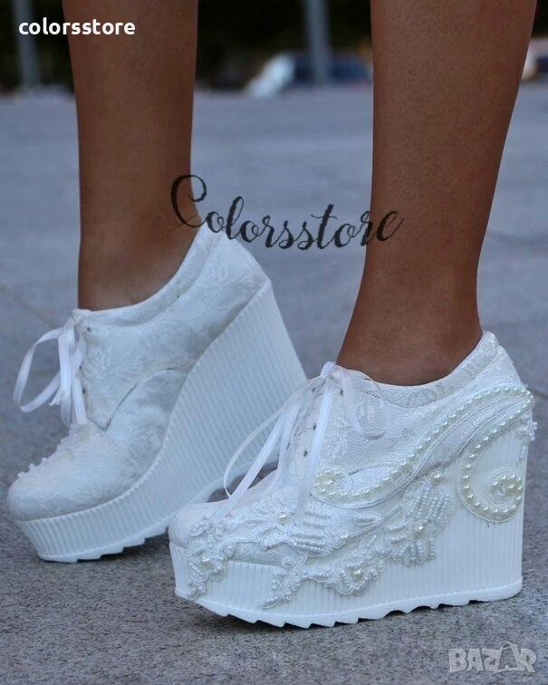 Обувки на платформа - бели - 710-17, снимка 1