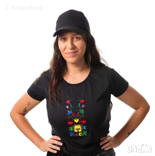 тениска с бродирана шевица, снимка 1