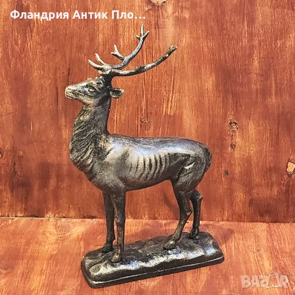 Декоративна статуетка на елен от чугун, снимка 1