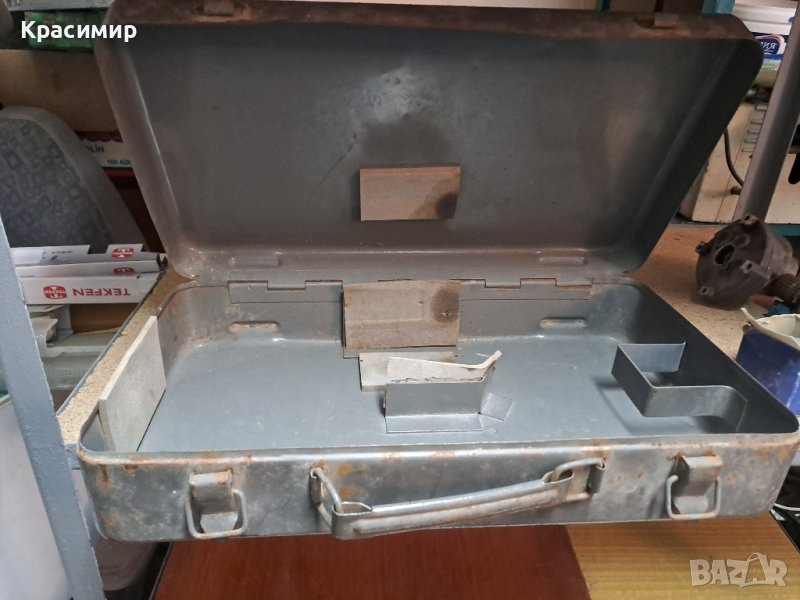 Метален куфар за Ел.дрелкаРазмери 40/22/9 см, снимка 1