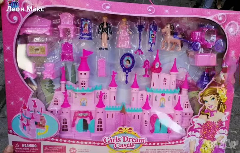 Замък светещ с принцеса каляска и мебели 50см , снимка 1