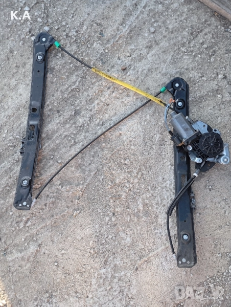 Преден ляв стъклоповдигач BMW E46 , снимка 1